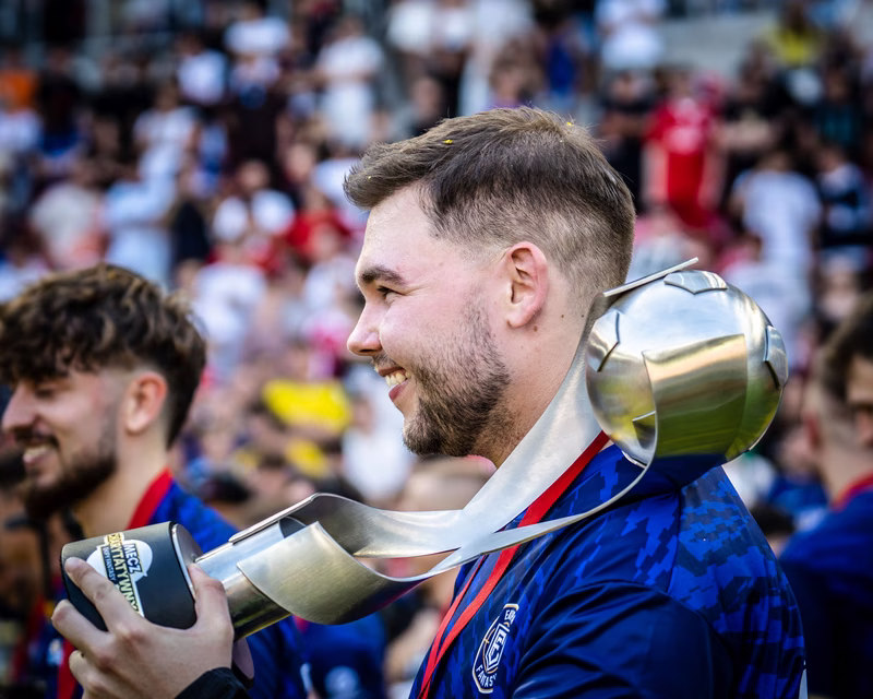 Reportaż — fotografia Kacpra Locha